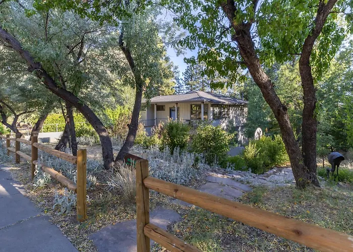 Ferienhaus Birders, Botanist&hikers’ Oasis In Flg *