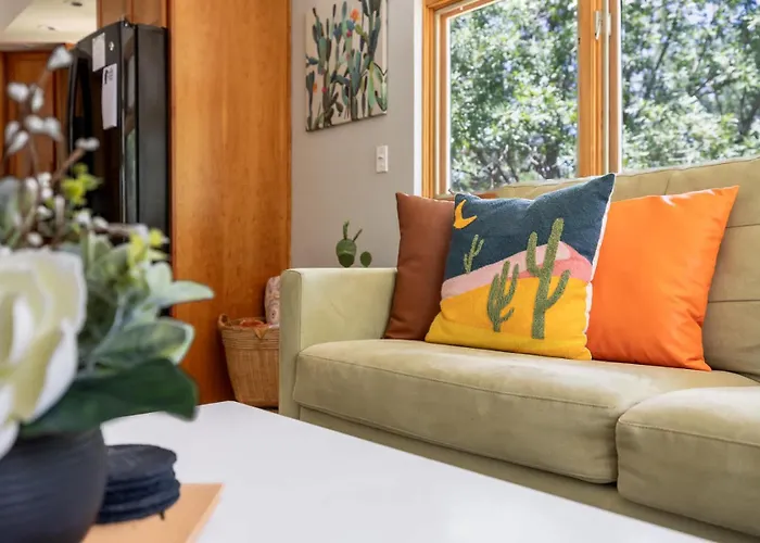 Birders, Botanist&hikers’ Oasis In Flg Flagstaff